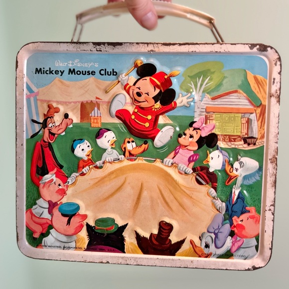 Disney Other - 1963 Walt Disney's Mickey Mouse Club Vintage Metal
Lunchbox Aladdin No Thermos